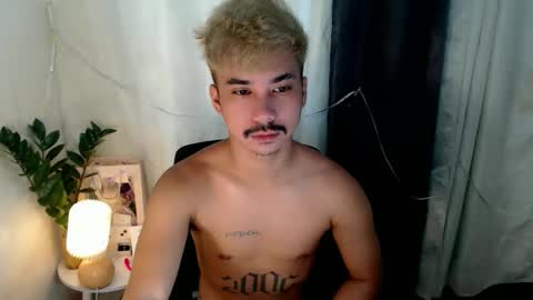 Snapshot of dave_cummers chatting on April 23, 2026, 1:51 am DAVE online show from April 23, 2026, 1:51 am