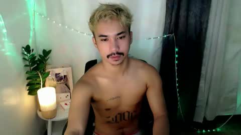 Snapshot of dave_cummers chatting on April 27, 2026, 2:31 am DAVE online show from April 27, 2026, 2:31 am