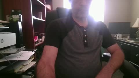 Snapshot of davethebooky chatting on January 5, 2026, 6:11 pm Dave online show from January 5, 2026, 6:11 pm