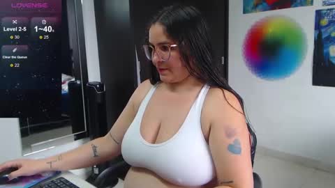 daviana online show from February 22, 2025, 3:25 pm