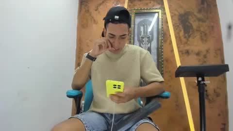 Snapshot of david_bigcock20 chatting on February 14, 2026, 8:38 pm david_bigcock20 online show from February 14, 2026, 8:38 pm