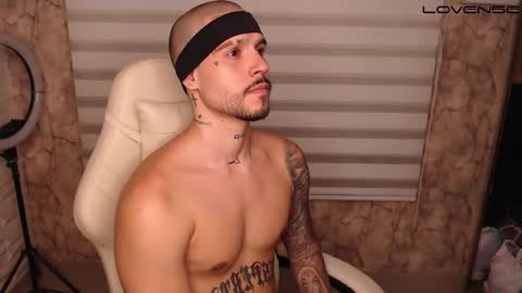 David col11 online show from November 2, 2025, 11:18 pm