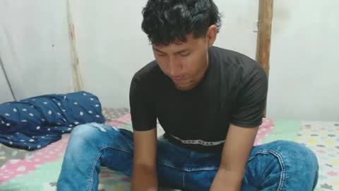 david_efrem online show from September 12, 2025, 8:20 pm