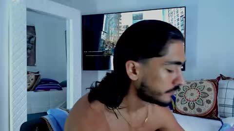 Snapshot of david_johnson372 chatting on February 28, 2026, 12:06 pm Hey im David that loves to explore and speak their fantasies. Very open talktative and nice. Feel free to chat with me online show from February 28, 2026, 12:06 pm