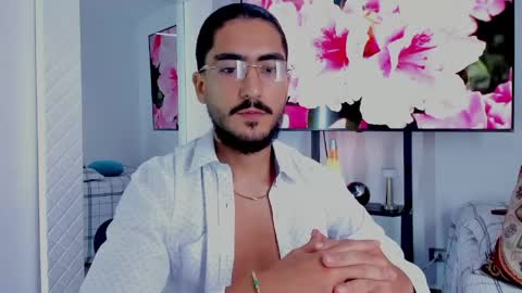 Snapshot of david_johnson372 chatting on May 10, 2026, 12:54 pm Hey im David that loves to explore and speak their fantasies. Very open talktative and nice. Feel free to chat with me online show from May 10, 2026, 12:54 pm