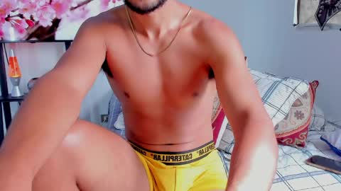 Snapshot of david_johnson372 chatting on May 27, 2026, 2:03 pm Hey im David that loves to explore and speak their fantasies. Very open talktative and nice. Feel free to chat with me online show from May 27, 2026, 2:03 pm