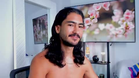 Snapshot of david_johnson372 chatting on June 3, 2026, 1:14 pm Hey im David that loves to explore and speak their fantasies. Very open talktative and nice. Feel free to chat with me online show from June 3, 2026, 1:14 pm