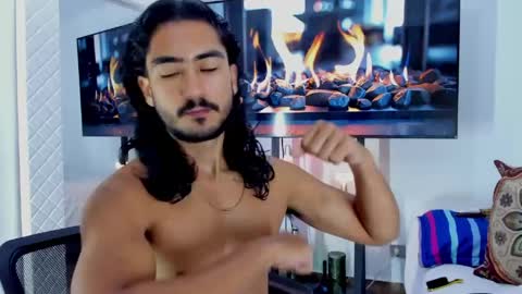 Snapshot of david_johnson372 chatting on June 5, 2026, 10:32 am Hey im David that loves to explore and speak their fantasies. Very open talktative and nice. Feel free to chat with me online show from June 5, 2026, 10:32 am