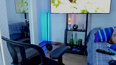 Snapshot of david_johnson372 chatting on June 13, 2026, 10:57 am Hey im David that loves to explore and speak their fantasies. Very open talktative and nice. Feel free to chat with me online show from June 13, 2026, 10:57 am