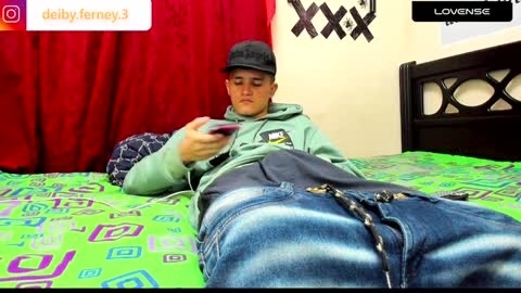 Snapshot of david_latin666_ chatting on December 13, 2024, 6:10 am David online show from December 13, 2024, 6:10 am