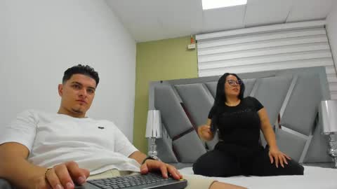 david_victoriaa online show from May 13, 2026, 12:57 pm