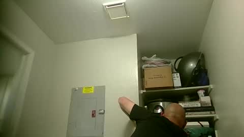 davidb510suckme online show from June 3, 2026, 6:49 am