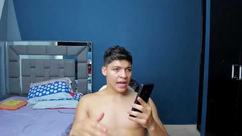 davidro030 online show from October 10, 2025, 1:15 am