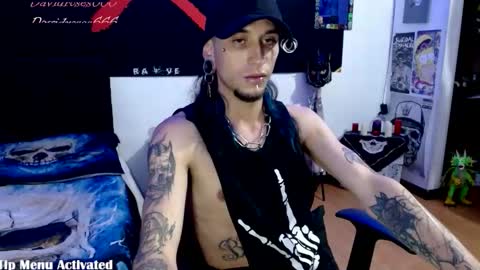 Snapshot of davidroses420 chatting on October 3, 2025, 11:13 pm online show from October 3, 2025, 11:13 pm