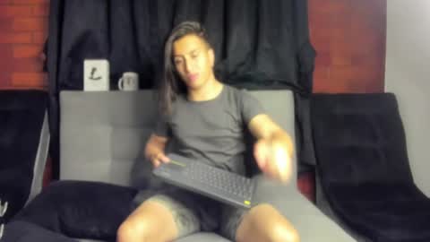 davidx_x21 online show from January 8, 2025, 10:48 am