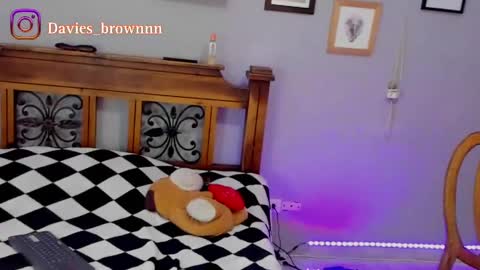 Davies brown    schedule 12pm to 5pm col time online show from March 3, 2025, 12:04 am