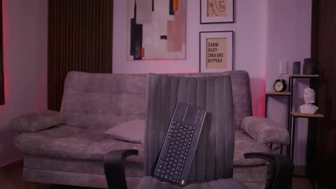 Davies brown    schedule 12pm to 5pm col time online show from November 16, 2025, 6:24 pm