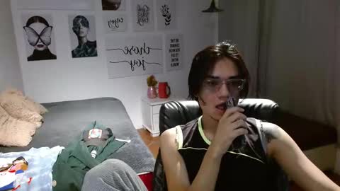 davoxer online show from November 22, 2025, 2:10 am