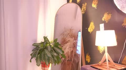 Day Wilkinht online show from December 1, 2025, 12:48 am