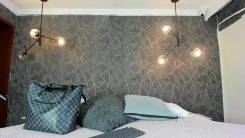 DAYRA ANGELS online show from December 20, 2025, 7:10 pm