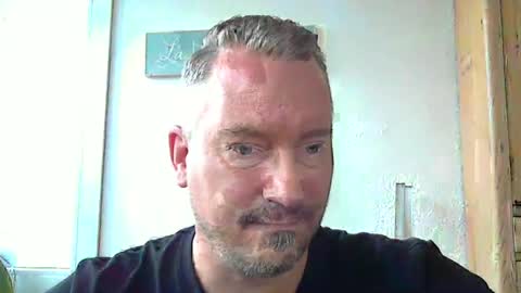 Snapshot of daytrader77 chatting on May 17, 2026, 12:12 pm daytrader77 online show from May 17, 2026, 12:12 pm