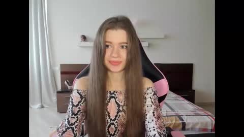 dazdrasmigdasue online show from January 31, 2025, 7:29 am