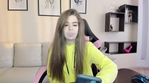 dazdrasmigdasue online show from February 25, 2025, 3:16 pm