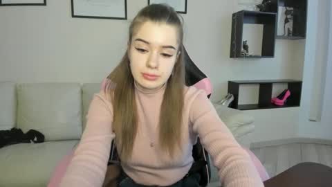 dazdrasmigdasue online show from February 27, 2025, 3:37 pm