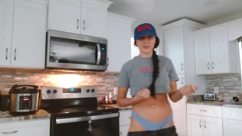 Dazey online show from October 26, 2025, 3:07 pm