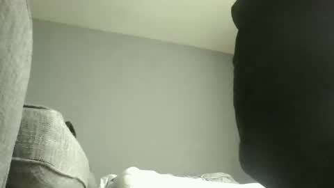 Dazzill online show from February 27, 2026, 3:23 pm