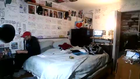 dbeamon92 online show from February 23, 2026, 1:52 pm