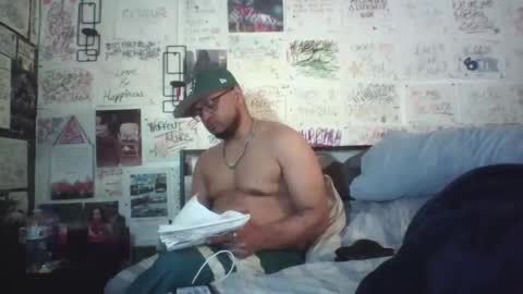 Snapshot of dbeamon92 chatting on April 23, 2026, 1:07 am dbeamon92 online show from April 23, 2026, 1:07 am