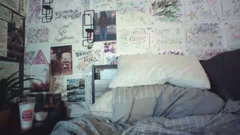 Snapshot of dbeamon92 chatting on May 20, 2026, 11:33 pm dbeamon92 online show from May 20, 2026, 11:33 pm