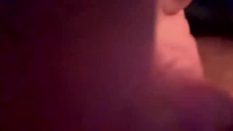 Snapshot of dblum75 chatting on February 5, 2026, 12:37 am dblum75 online show from February 5, 2026, 12:37 am