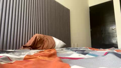 dboyyyyyyyyyy online show from April 3, 2026, 5:22 pm