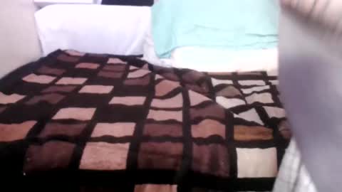 dbtrbl8311 online show from April 13, 2026, 11:37 am