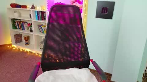 Snapshot of dd__shari chatting on January 13, 2026, 6:18 am Shari online show from January 13, 2026, 6:18 am