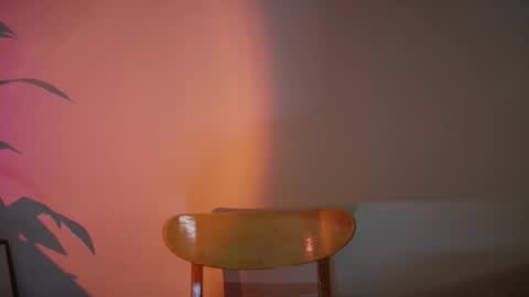 freak online show from April 12, 2026, 1:21 am