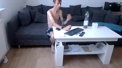 Snapshot of deaf_fc_union_berlin14 chatting on June 24, 2026, 10:47 am robert online show from June 24, 2026, 10:47 am