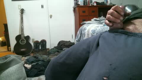 Snapshot of deango831 chatting on December 12, 2024, 10:13 am Deango online show from December 12, 2024, 10:13 am