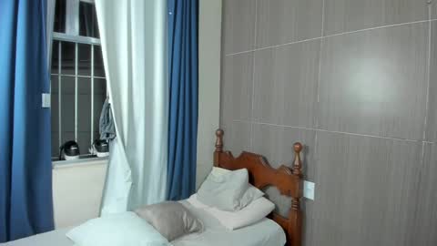 Dean online show from February 26, 2025, 1:32 am