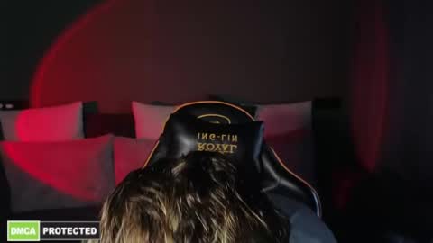 dear kirill online show from April 15, 2026, 11:50 am