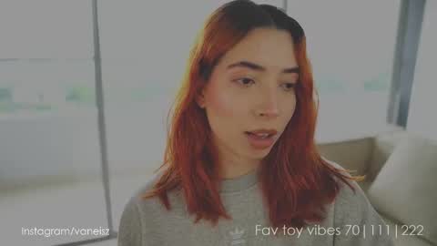 Snapshot of dearnina chatting on October 6, 2025, 2:36 pm NINA   30OFF online show from October 6, 2025, 2:36 pm