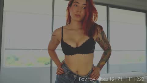 Snapshot of dearnina chatting on October 9, 2025, 2:59 pm NINA   30OFF online show from October 9, 2025, 2:59 pm