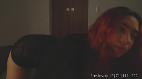 Snapshot of dearnina chatting on October 18, 2025, 11:55 am NINA   30OFF online show from October 18, 2025, 11:55 am