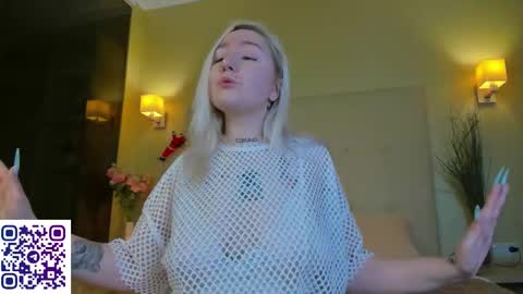 Debbie Mon Tue Fri Sun Sat GMT 3 1000am - 0400pm  online show from January 7, 2026, 5:26 pm