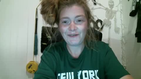 Snapshot of debbieafterhours69 chatting on October 5, 2025, 9:29 am DEBBIE online show from October 5, 2025, 9:29 am