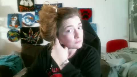 Snapshot of debbieafterhours69 chatting on February 13, 2026, 3:02 am DEBBIE online show from February 13, 2026, 3:02 am