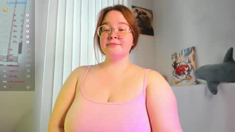 Snapshot of debbiewood chatting on October 19, 2025, 5:19 am DeboraDebbieDee online show from October 19, 2025, 5:19 am