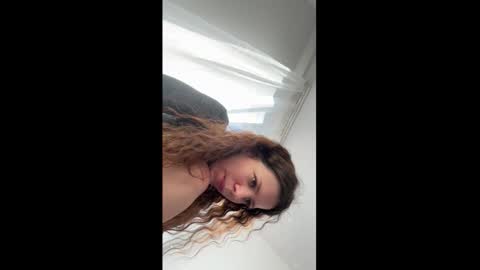 debbiii online show from February 26, 2026, 12:15 pm